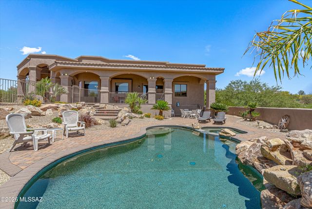 11135 N Stargazer Drive, Oro Valley, AZ 85737
