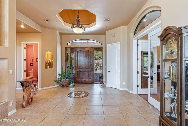 11135 N Stargazer Drive, Oro Valley, AZ 85737