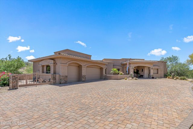 11135 N Stargazer Drive, Oro Valley, AZ 85737