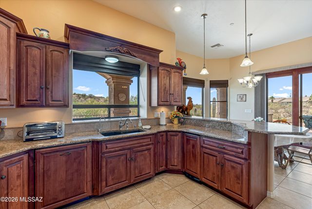 11135 N Stargazer Drive, Oro Valley, AZ 85737