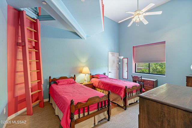 11135 N Stargazer Drive, Oro Valley, AZ 85737