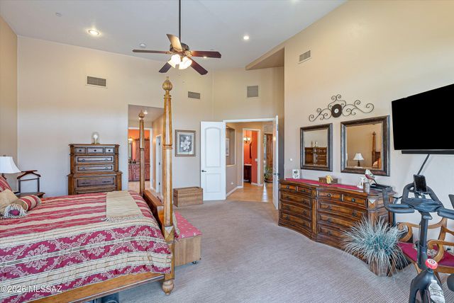 11135 N Stargazer Drive, Oro Valley, AZ 85737