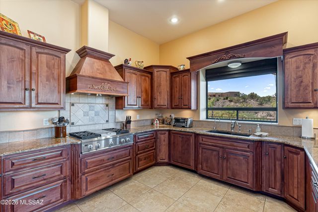 11135 N Stargazer Drive, Oro Valley, AZ 85737
