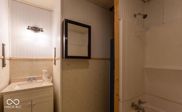 711 N 14th Street, New Castle, IN 47362