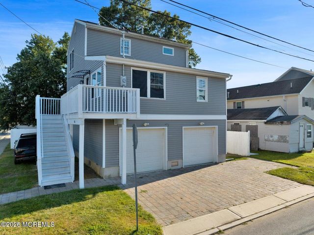 401 Spruce Street, Union Beach, NJ 07735