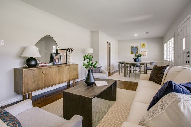 522 Mayrant Drive, Dallas, TX 75224