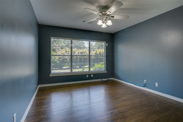 522 Mayrant Drive, Dallas, TX 75224