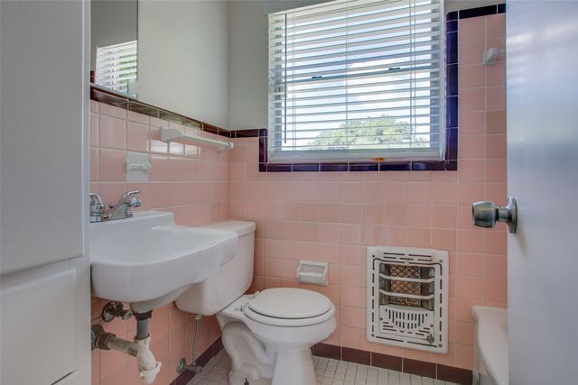 522 Mayrant Drive, Dallas, TX 75224