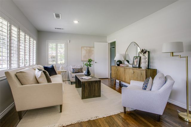 522 Mayrant Drive, Dallas, TX 75224