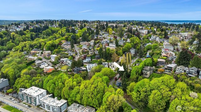 1601 Ferry Avenue SW, Seattle, WA 98116
