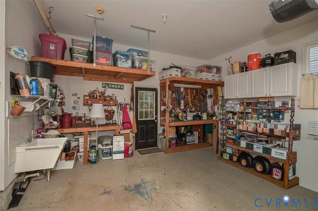 10992 Milestone Dr, Mechanicsville, VA 23116