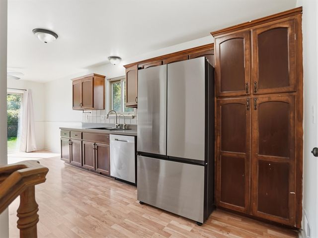 28460 Wales Drive, Chesterfield, MI 48047