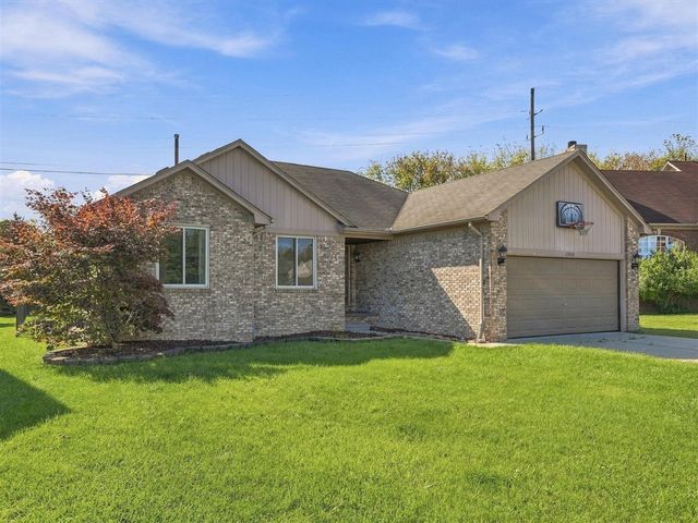 28460 Wales Drive, Chesterfield, MI 48047