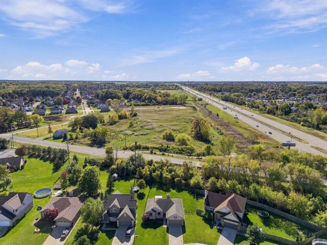 28460 Wales Drive, Chesterfield, MI 48047