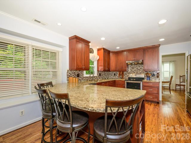 9607 Riddick Place, Matthews, NC 28105