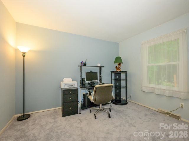 9607 Riddick Place, Matthews, NC 28105