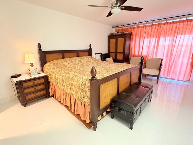 23099 Barwood Lane 308, Boca Raton, FL 33428