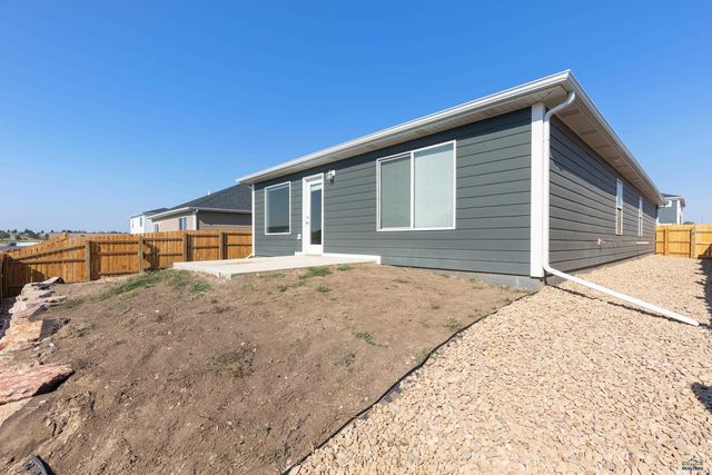 413 HENRY POTTER RD, Box Elder, SD 57719