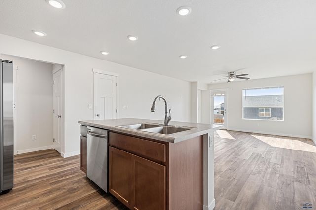 413 HENRY POTTER RD, Box Elder, SD 57719