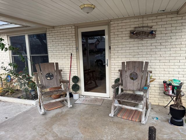 406 Goliad, Runge, TX 78151