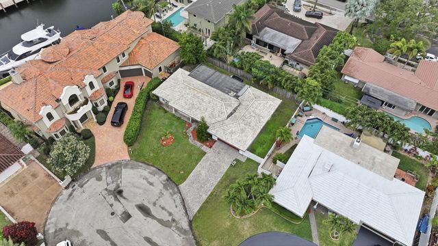 4421 NE 23rd Avenue, Lighthouse Point, FL 33064