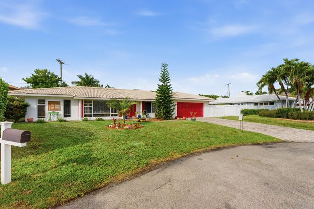 4421 NE 23rd Avenue, Lighthouse Point, FL 33064