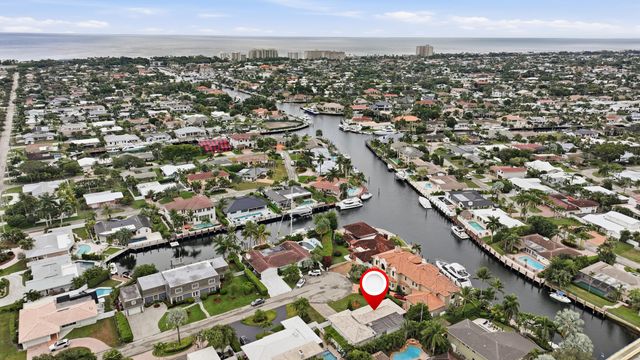 4421 NE 23rd Avenue, Lighthouse Point, FL 33064