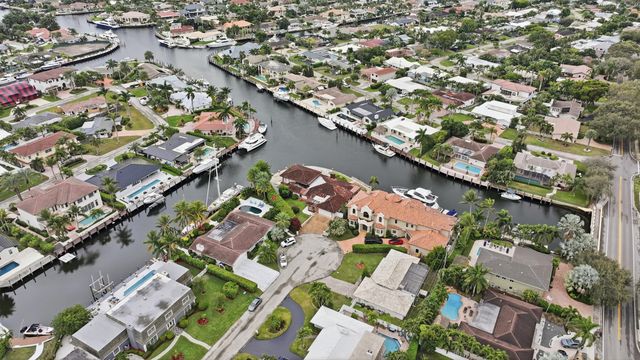 4421 NE 23rd Avenue, Lighthouse Point, FL 33064