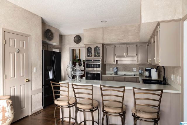 2400 CHRISTOPHER PLACE, Vestavia Hills, AL 35243