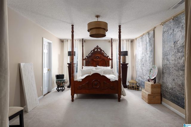 2400 CHRISTOPHER PLACE, Vestavia Hills, AL 35243