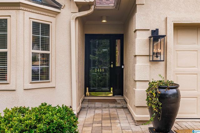2400 CHRISTOPHER PLACE, Vestavia Hills, AL 35243