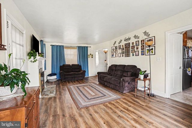 420 CARLISLE RD, Biglerville, PA 17307