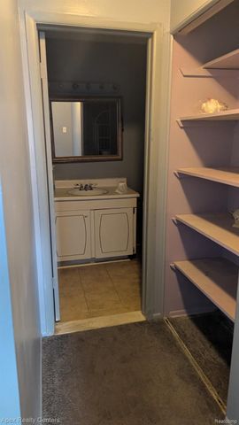 26760 Joy E 8, Redford Charter Township, MI 48239