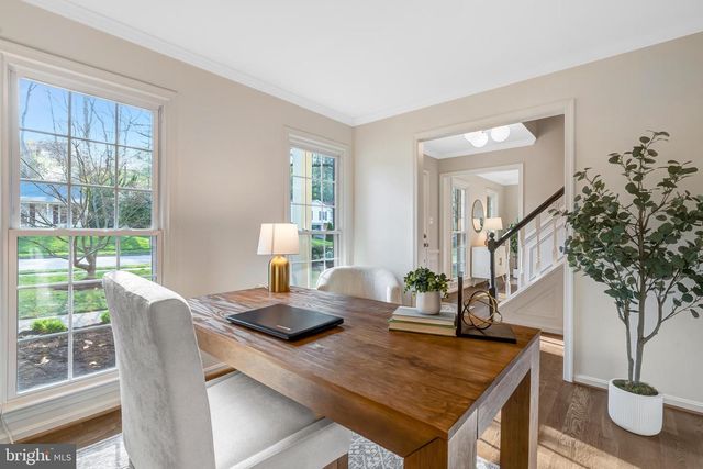 6107 LUNDY PL, Burke, VA 22015