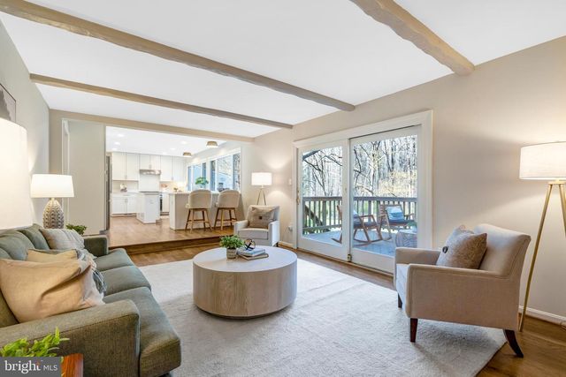 6107 LUNDY PL, Burke, VA 22015