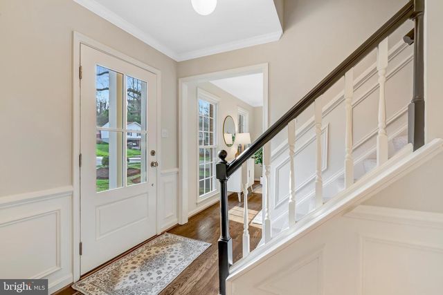 6107 LUNDY PL, Burke, VA 22015