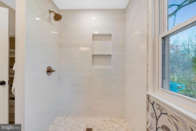 6107 LUNDY PL, Burke, VA 22015