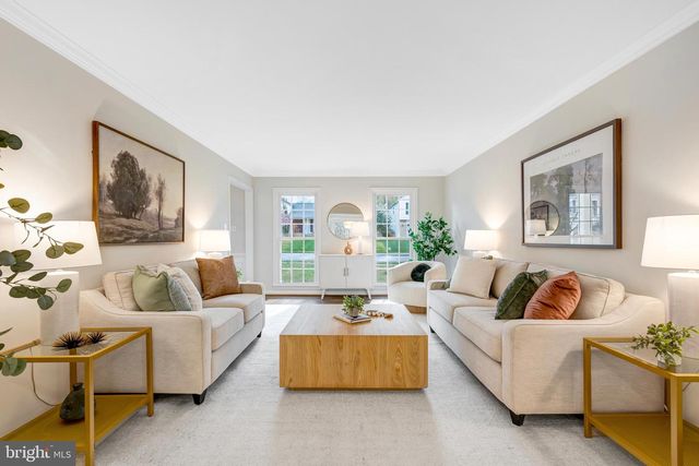 6107 LUNDY PL, Burke, VA 22015