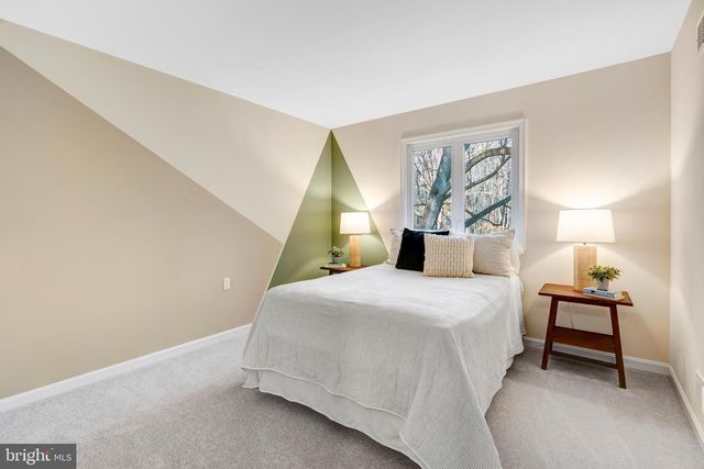 6107 LUNDY PL, Burke, VA 22015