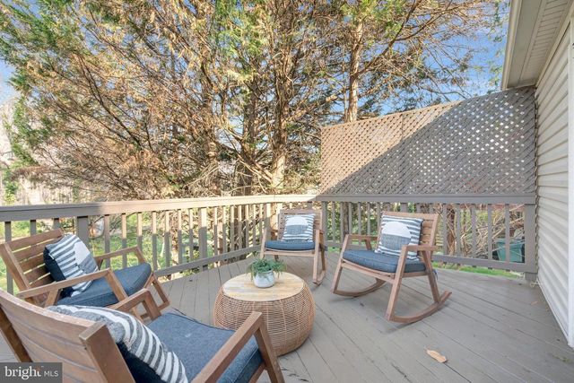 6107 LUNDY PL, Burke, VA 22015