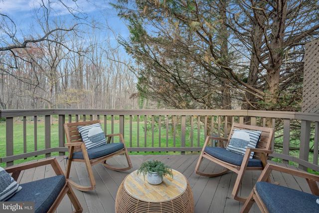 6107 LUNDY PL, Burke, VA 22015