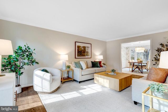 6107 LUNDY PL, Burke, VA 22015