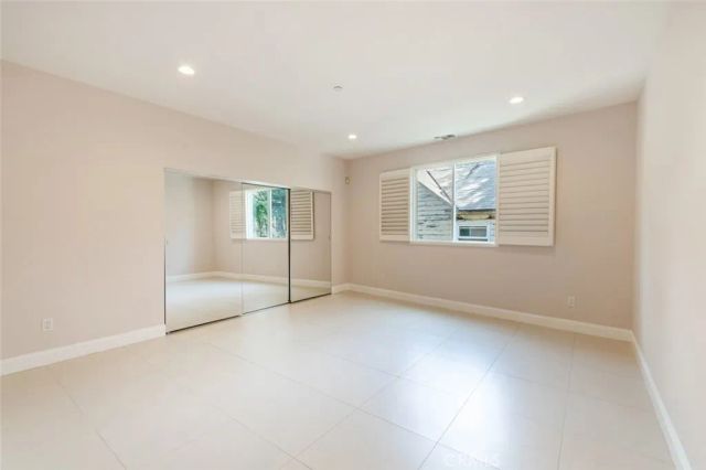 1941 Waltonia Drive 203, Montrose, CA 91020