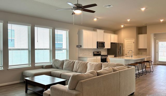 12927 Irvin Path, San Antonio, TX 78254