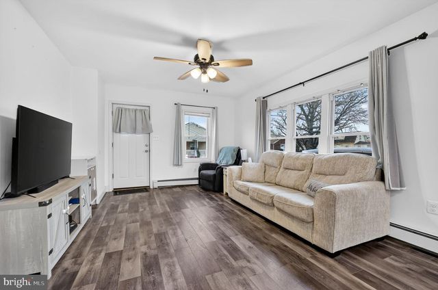 909 THIRD AVE, Croydon, PA 19021