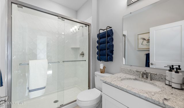 8 Hydrangea Drive, Manalapan, NJ 07726