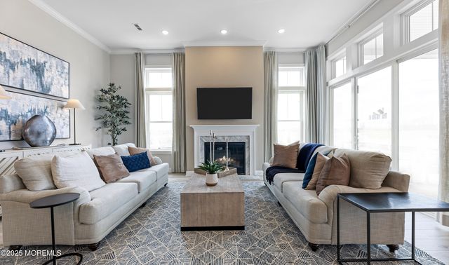 8 Hydrangea Drive, Manalapan, NJ 07726
