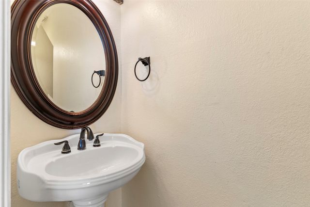 2522 Primrose Lane, Rowlett, TX 75089