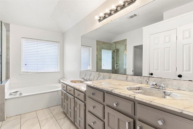 2522 Primrose Lane, Rowlett, TX 75089