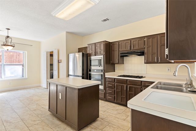 2522 Primrose Lane, Rowlett, TX 75089